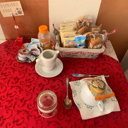 B&B Verona Business And Fun G B Rossi Friendly Luaran gambar